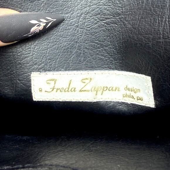 1960's handmade black leather polka dot bow handbag by FREDA ZAPPAN Philadelphia - Picture 14 of 14